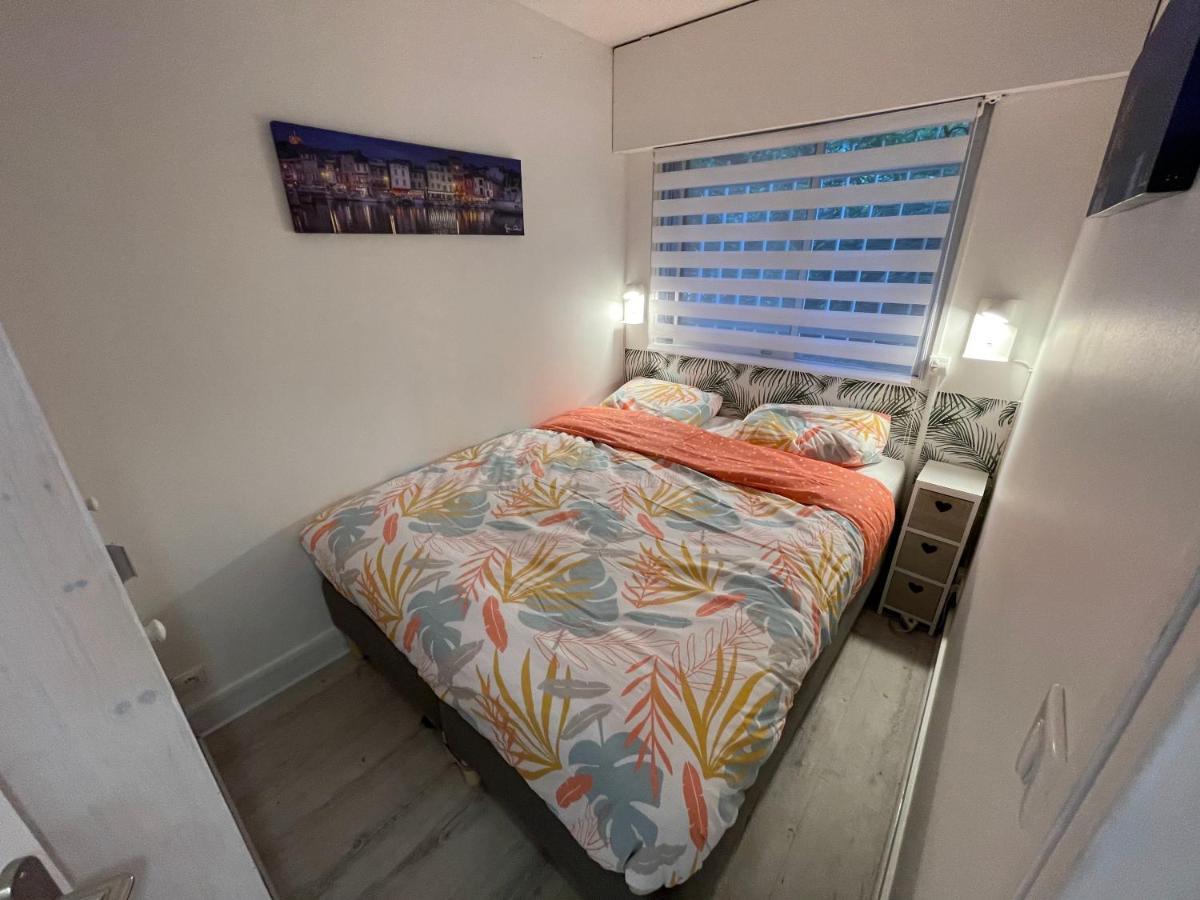 Le Solea - Cassis Centre Residence Le Club Avec Piscine Et Garage Pour 2-4 Personnes Kültér fotó
