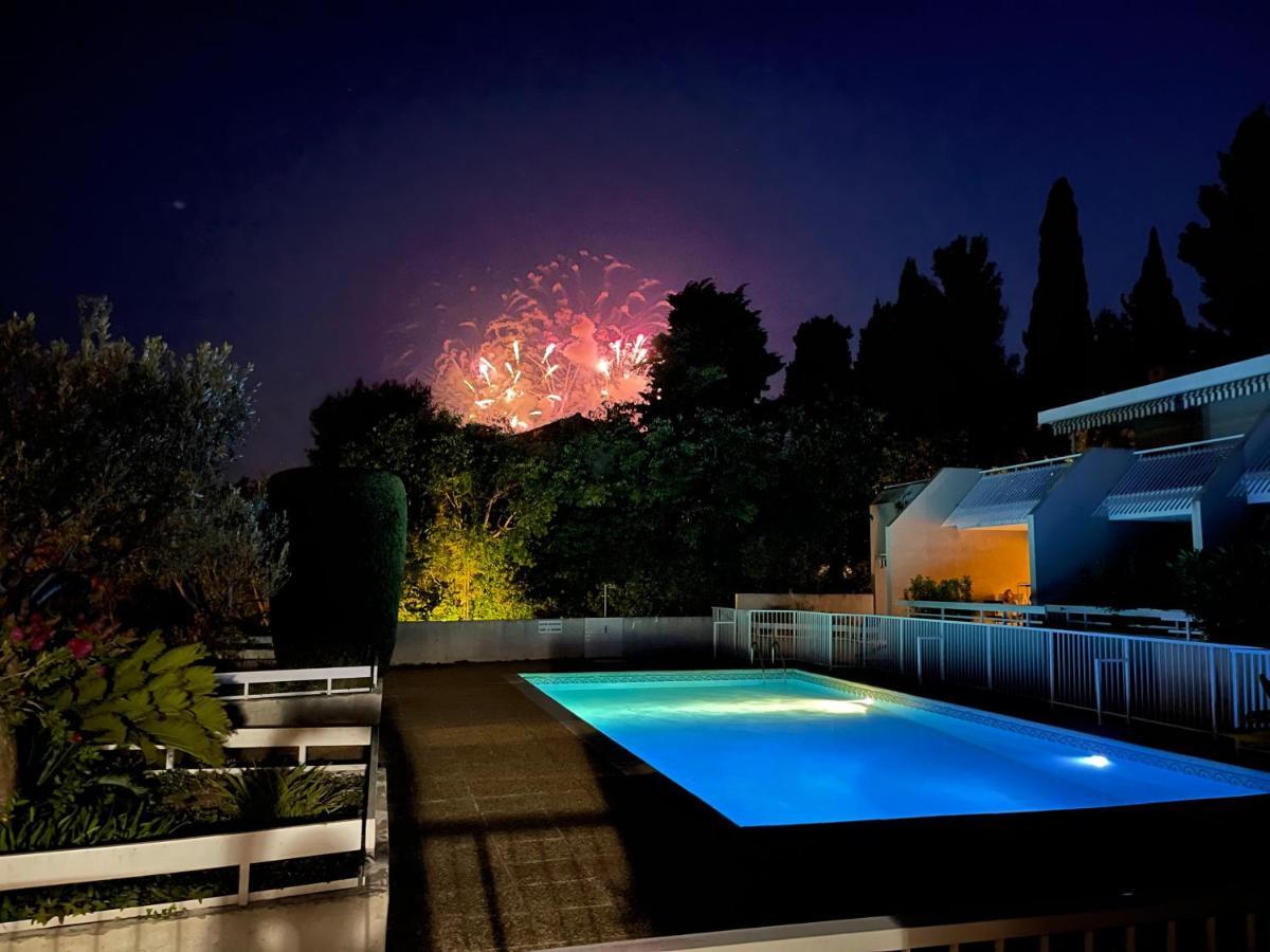 Le Solea - Cassis Centre Residence Le Club Avec Piscine Et Garage Pour 2-4 Personnes Kültér fotó